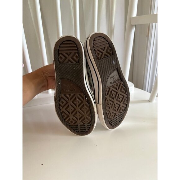 Converse High Tops Hearts Hook & Loop Strap - Picture 5 of 5